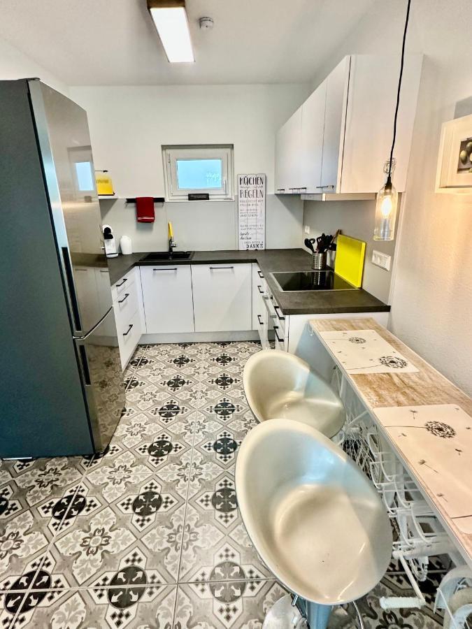 Apartment Auf Zwei Ebenen Mit Aussicht Ins Gruene Stuttgart Zewnętrze zdjęcie