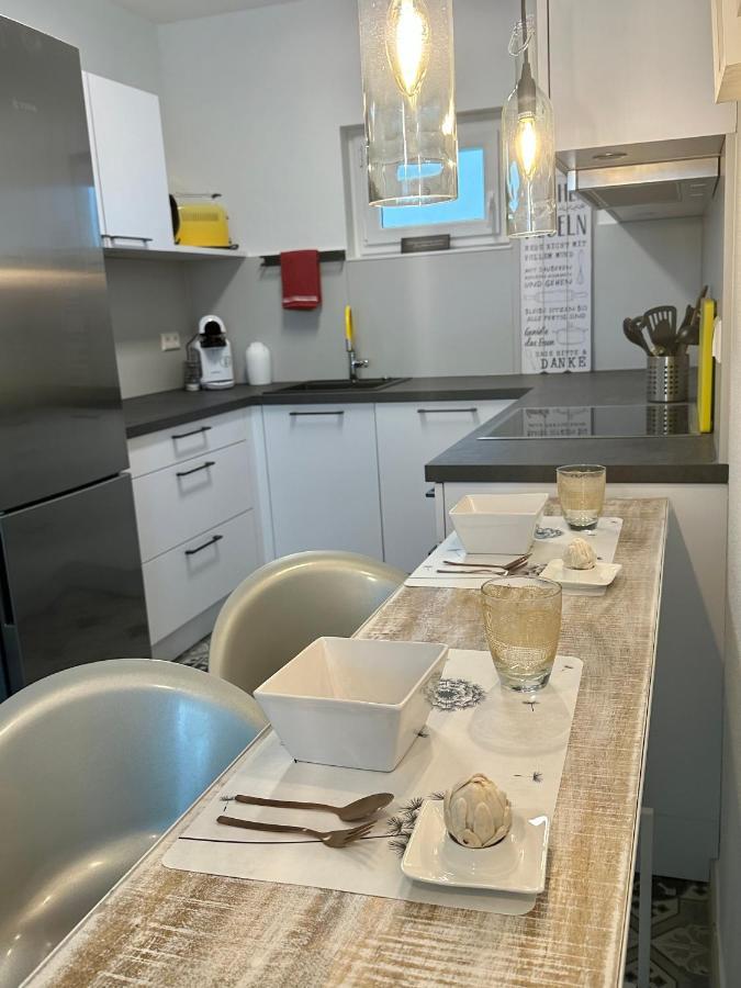 Apartment Auf Zwei Ebenen Mit Aussicht Ins Gruene Stuttgart Zewnętrze zdjęcie
