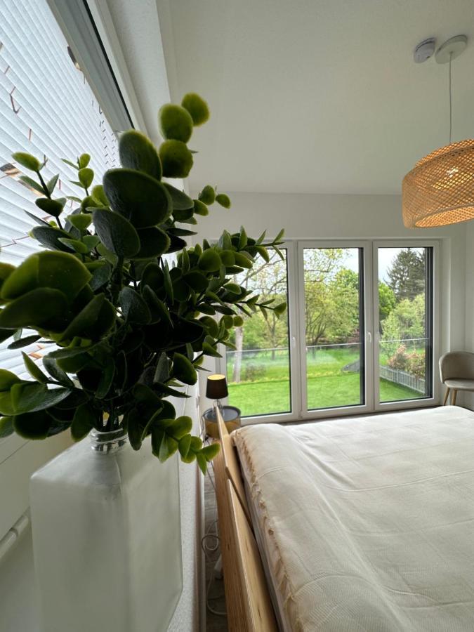Apartment Auf Zwei Ebenen Mit Aussicht Ins Gruene Stuttgart Zewnętrze zdjęcie