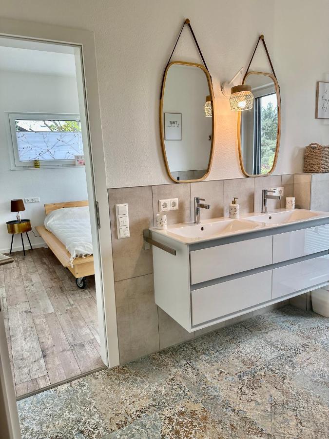 Apartment Auf Zwei Ebenen Mit Aussicht Ins Gruene Stuttgart Zewnętrze zdjęcie