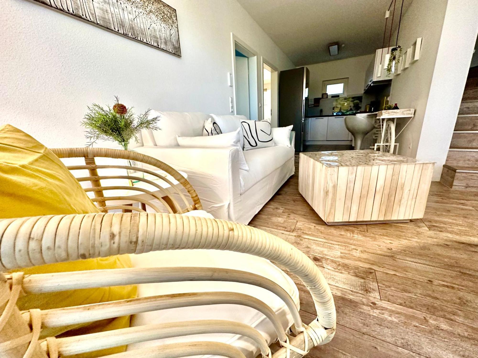 Apartment Auf Zwei Ebenen Mit Aussicht Ins Gruene Stuttgart Zewnętrze zdjęcie